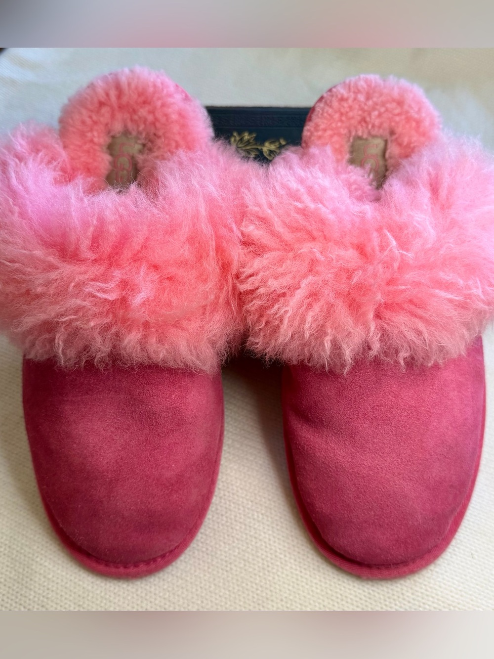 UGG Pink Fury Slippers Women’s Size 7 - Picture 4 of 7